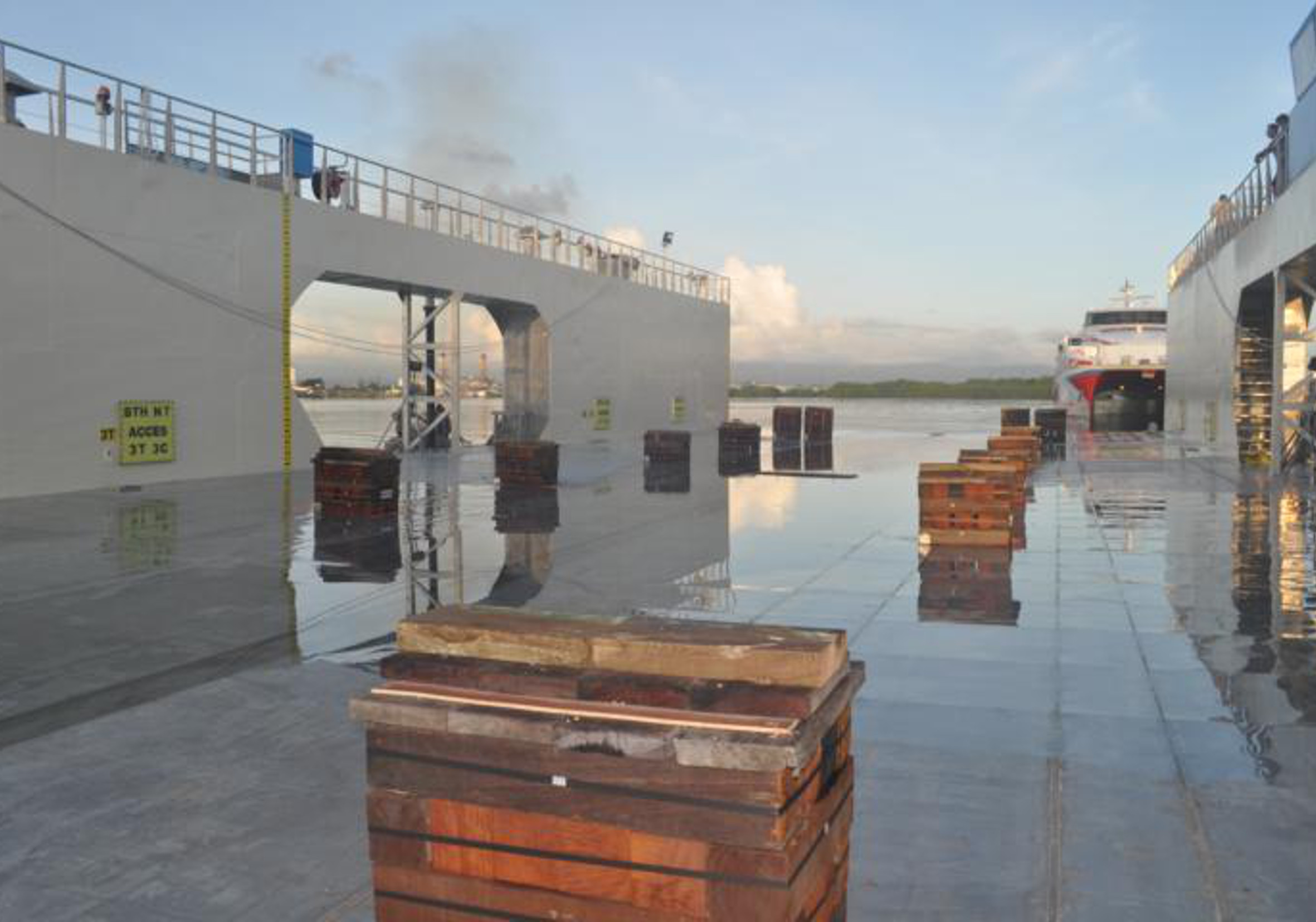 Dock flottant (TIG) Dock flottant (TIG)